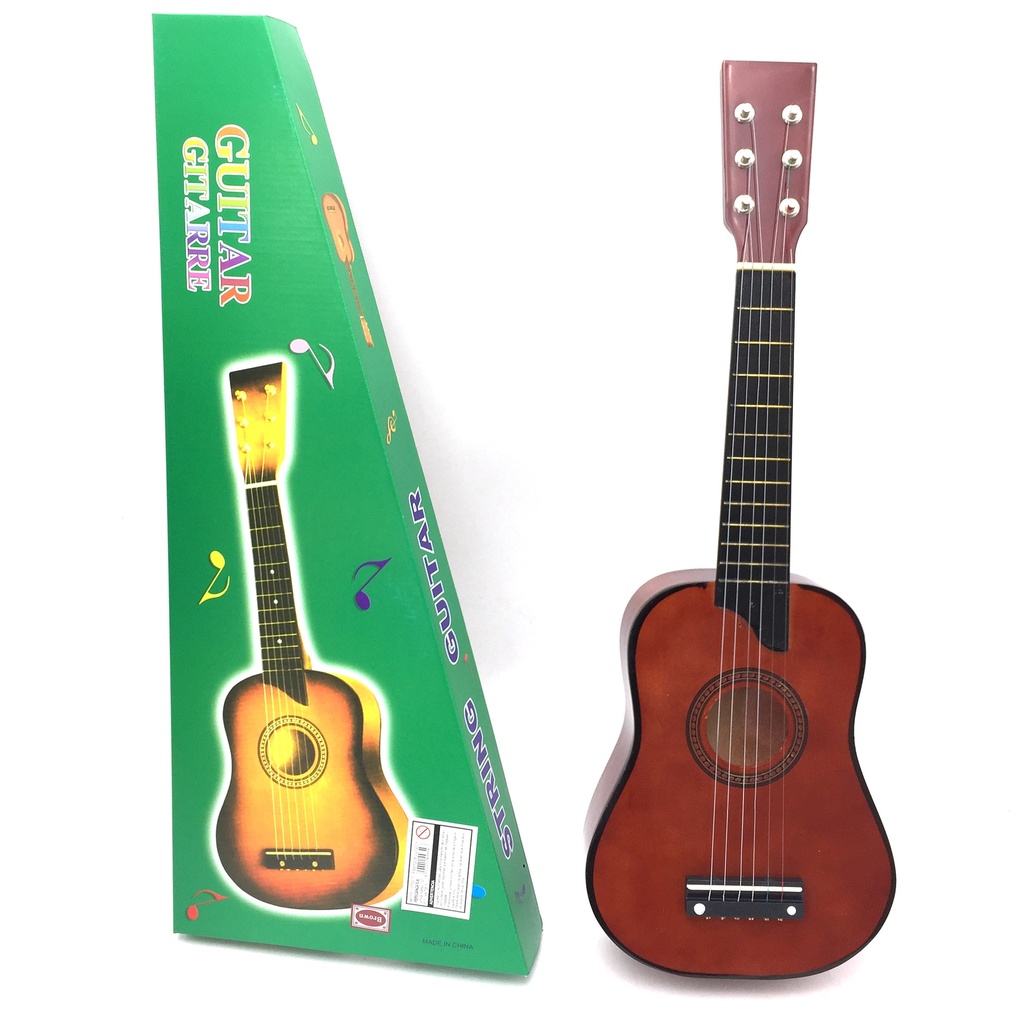 Guitarra de madera clásica, chica, en caja