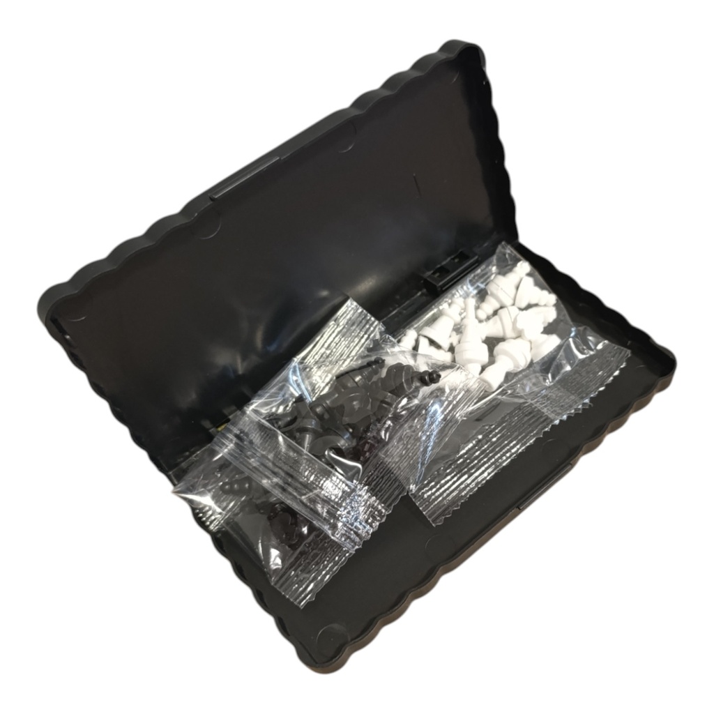 Juego de mesa, ajedrez magnético, en caja