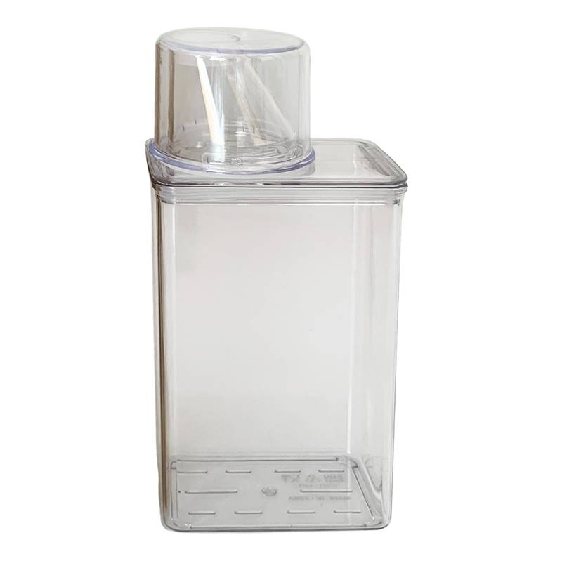 [HA5244] Frasco de acrílico con pico vertedor, 900ml, en caja