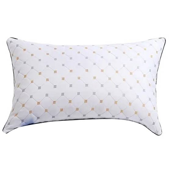 Almohada de algodón y poliéster, en bolsa cerrada al vacío