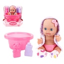 Bebote, con bañito y accesorios, en caja