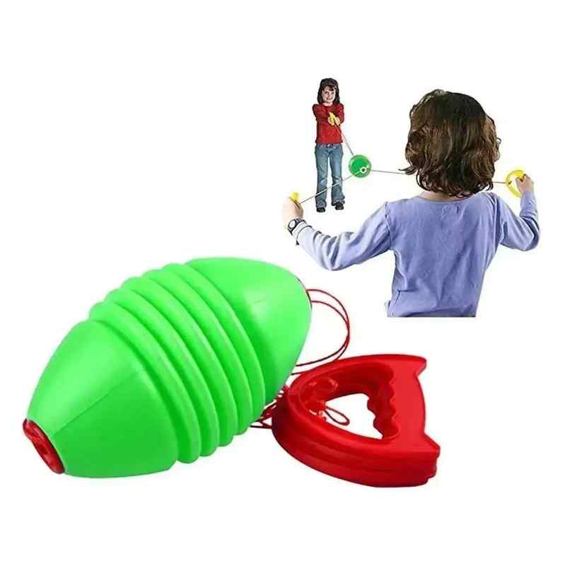 Pelota ovalada con manija, tuyo y mio en red